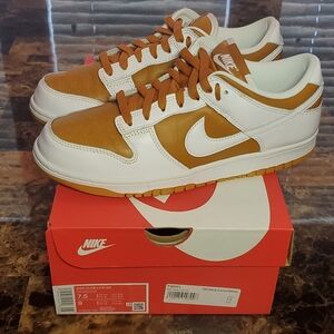 Nike Dunk Low Dark Curry